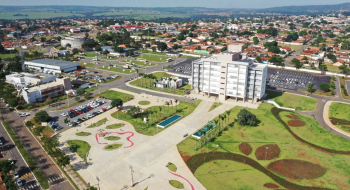 Prefeitura de Aparecida abre credenciamento para food trucks e atrações durante o Natal Aparecida